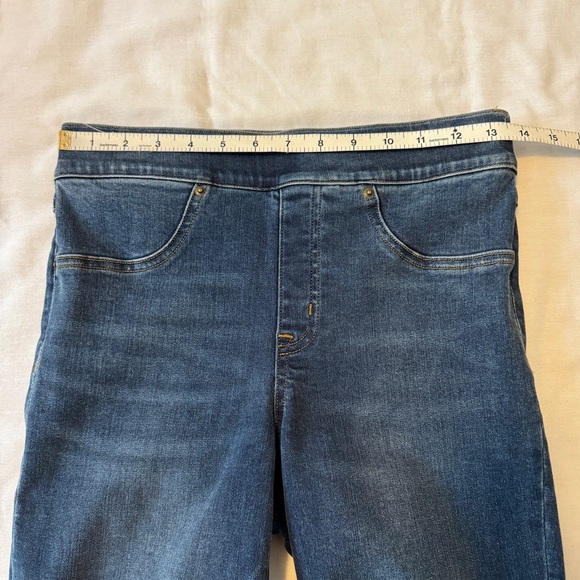 Spanx Small Skinny Jeans ~ Pull On Slimming Stretch Distressed - Picture 4 of 8
